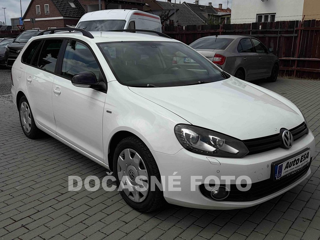 Volkswagen Golf 1.6 TDi 