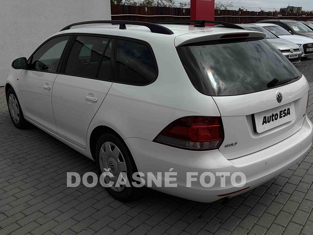 Volkswagen Golf 1.6 TDi 