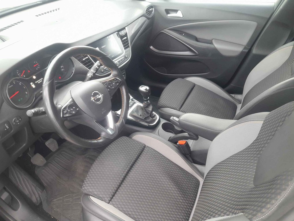Opel Crossland X 1.2T 