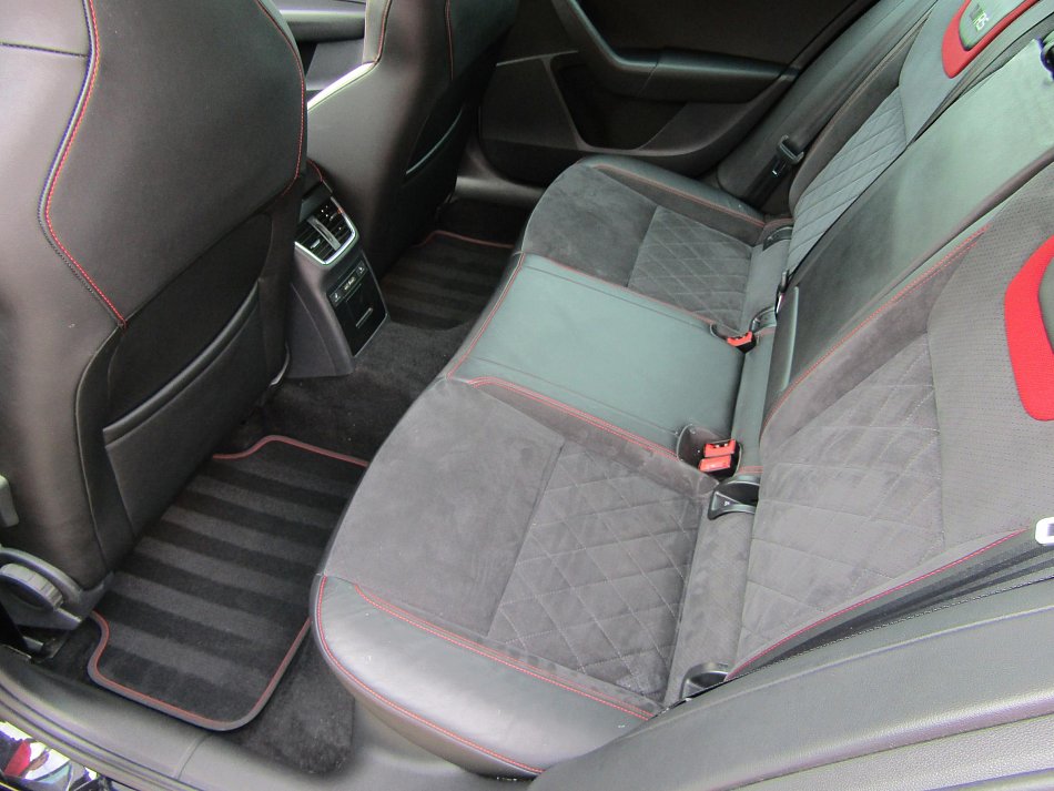 Škoda Octavia III 2.0 TDi  4x4