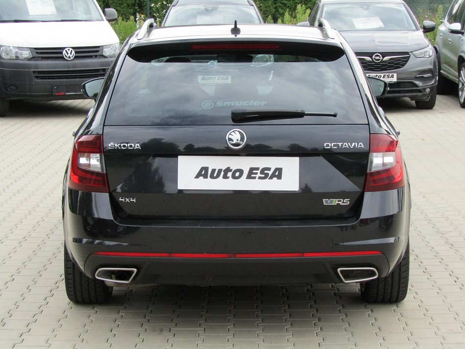 Škoda Octavia III 2.0 TDi  4x4