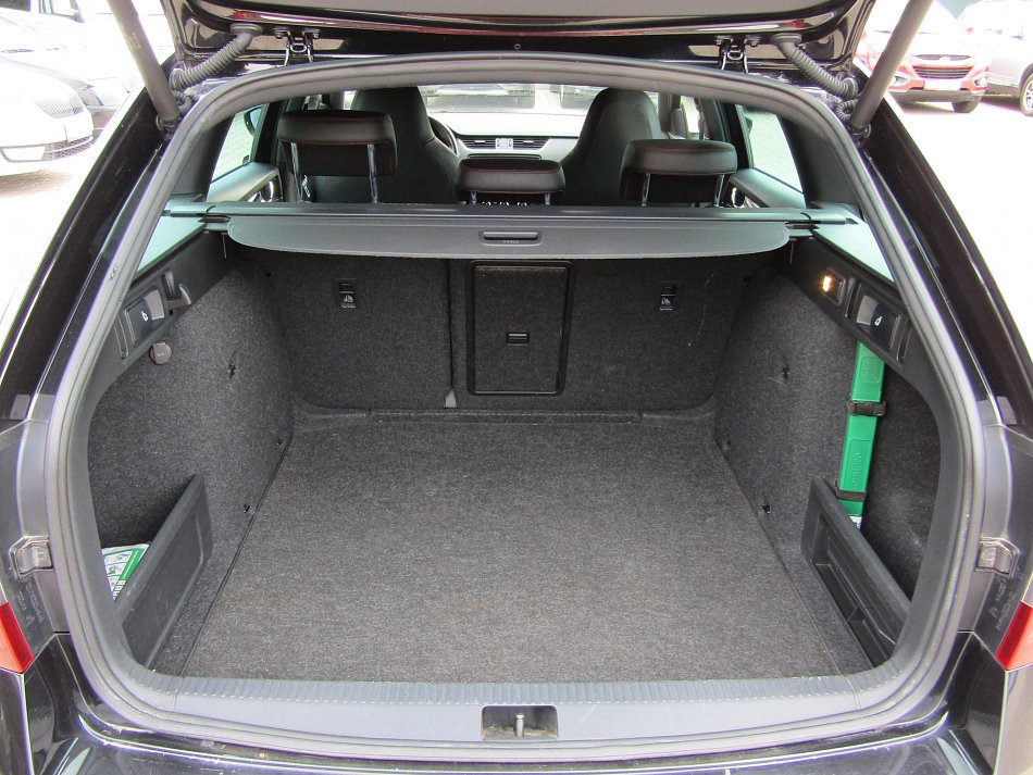 Škoda Octavia III 2.0 TDi  4x4