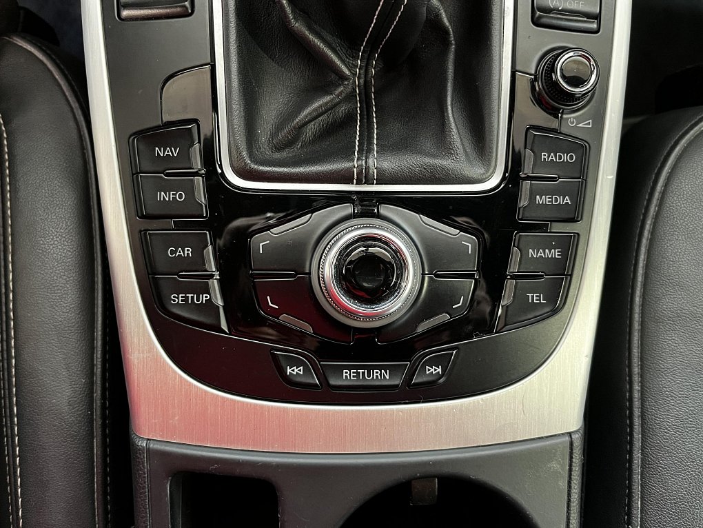 Audi A5 2.0 TDi S-line