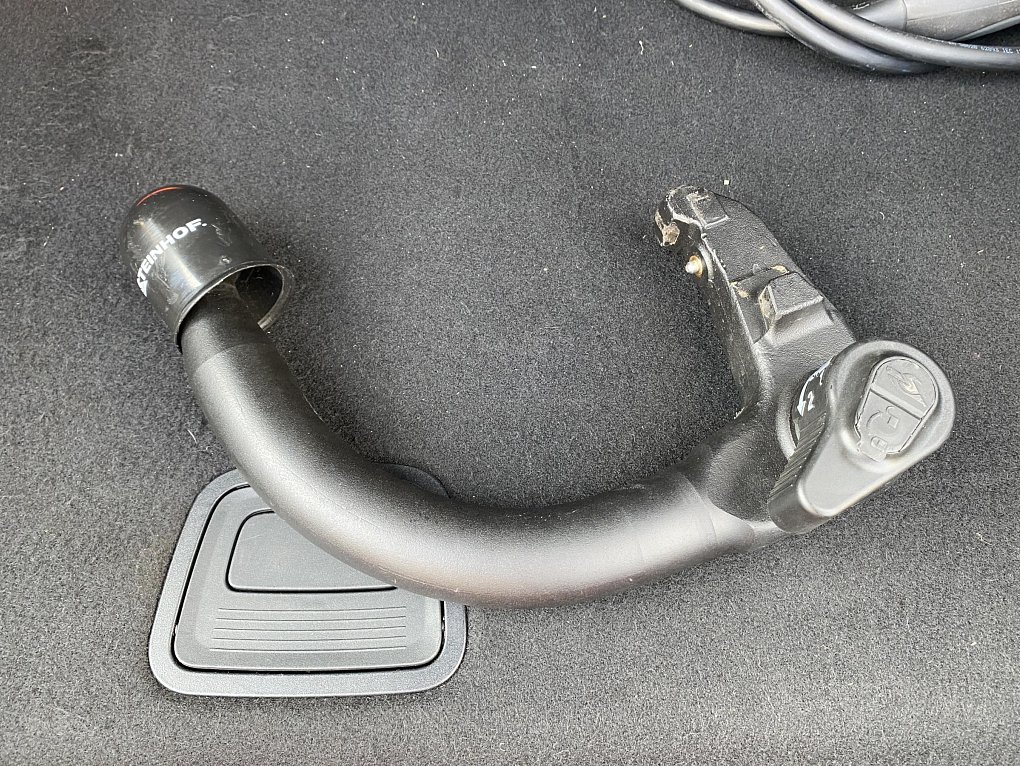 Mercedes-Benz Třída A 1.3  A250e