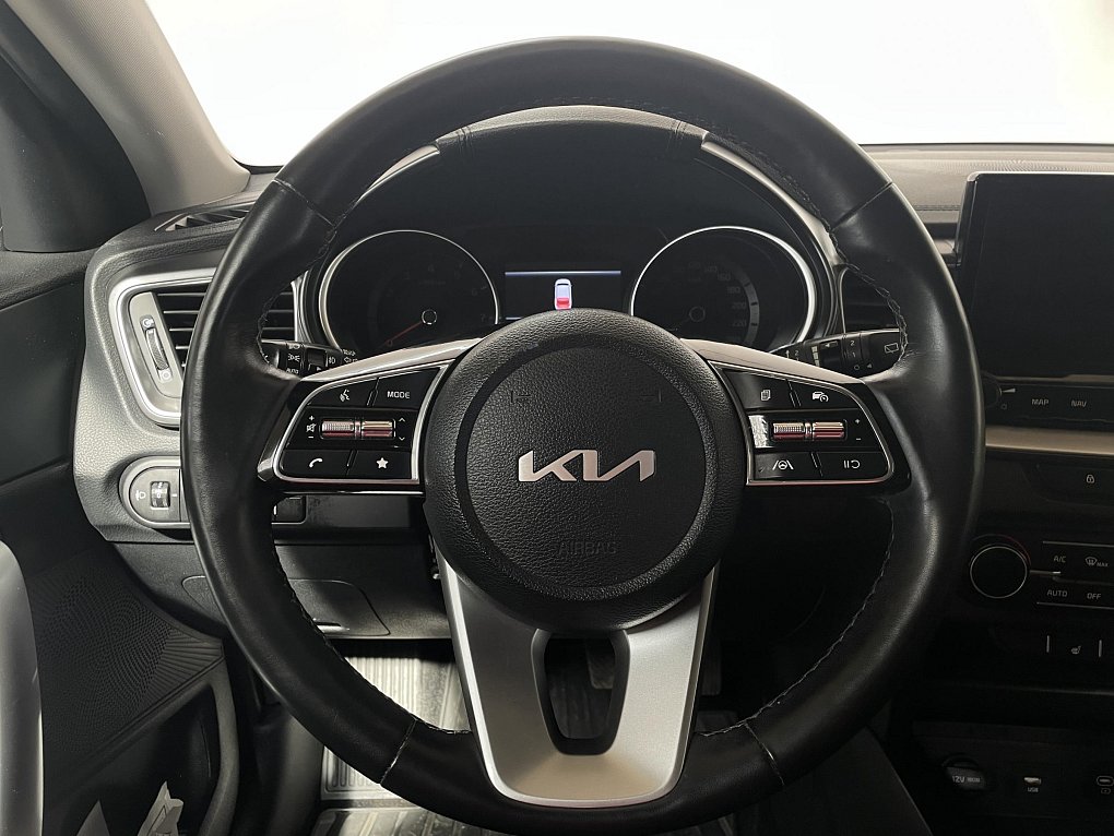 Kia Ceed 1.5 T-GDi TOP