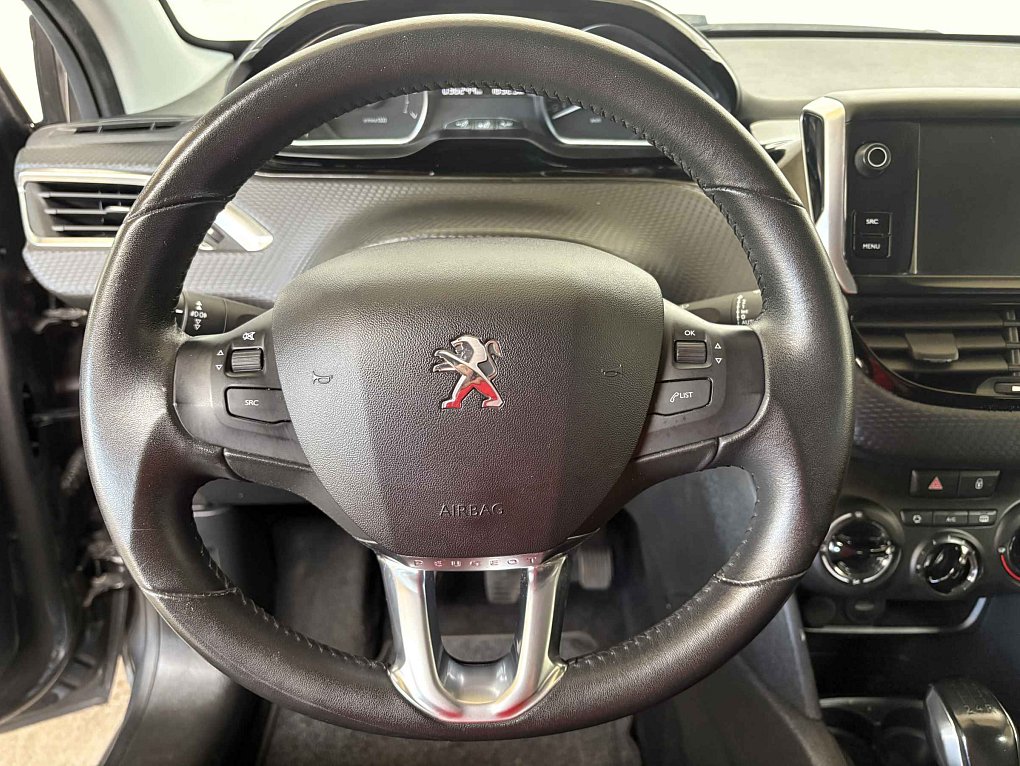 Peugeot 208 1.2 PT 