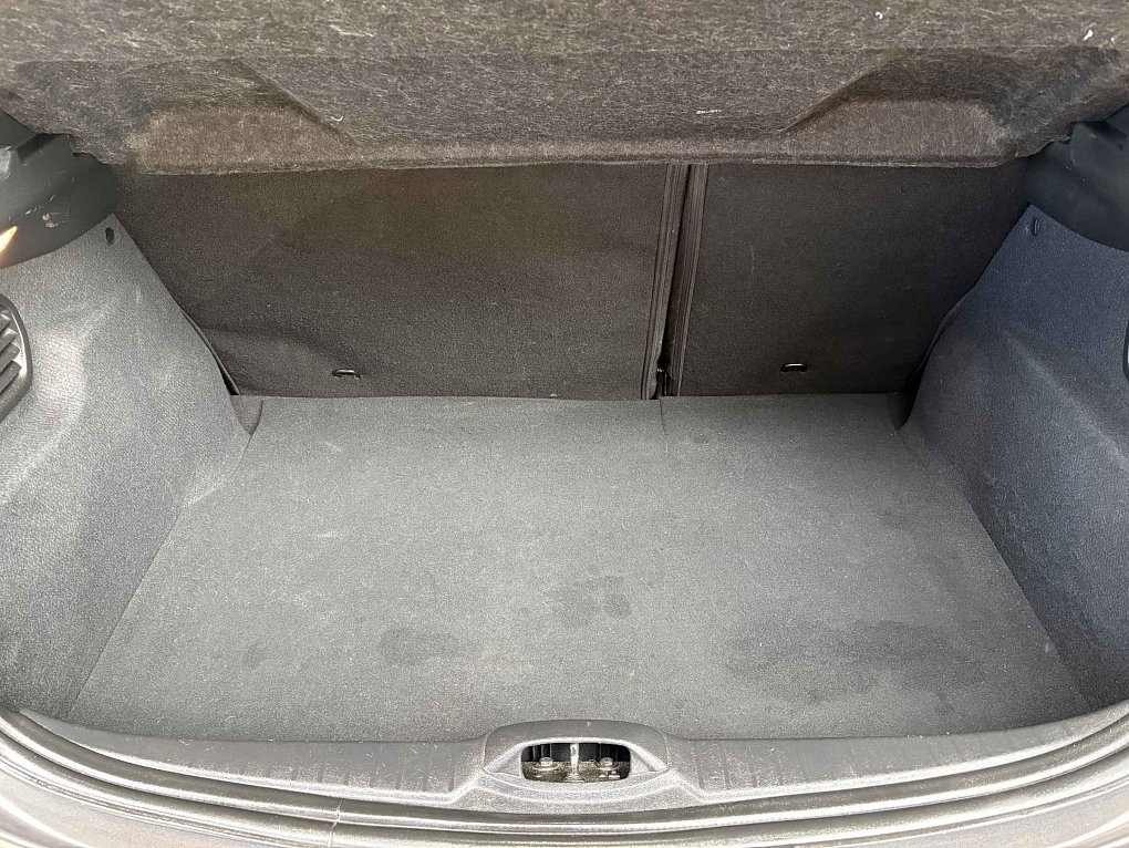 Peugeot 208 1.2 PT 