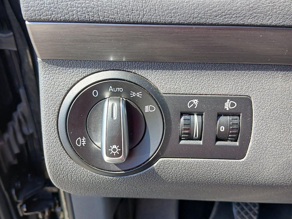 Volkswagen Touran 1.6 TDi 