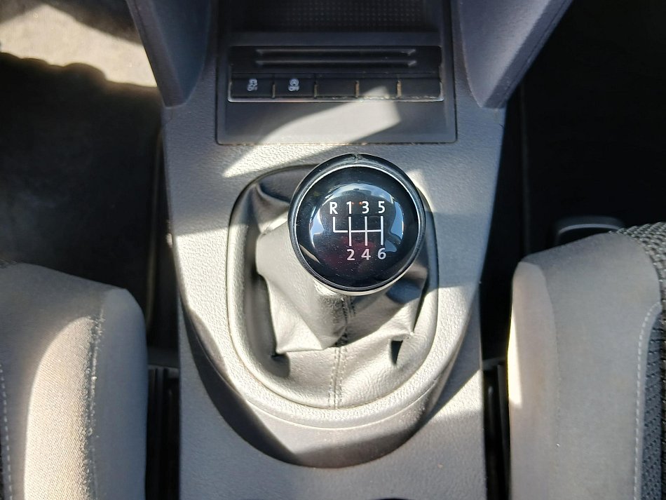 Volkswagen Touran 1.6 TDi 