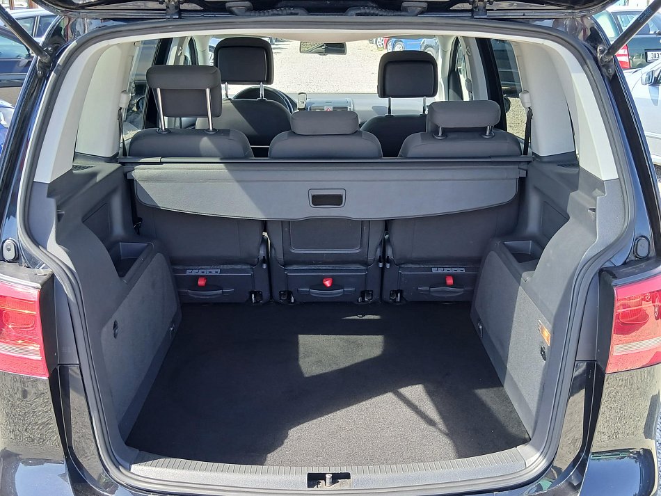 Volkswagen Touran 1.6 TDi 