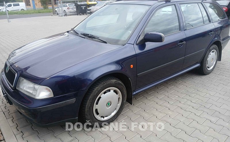 Škoda Octavia 1.6i 