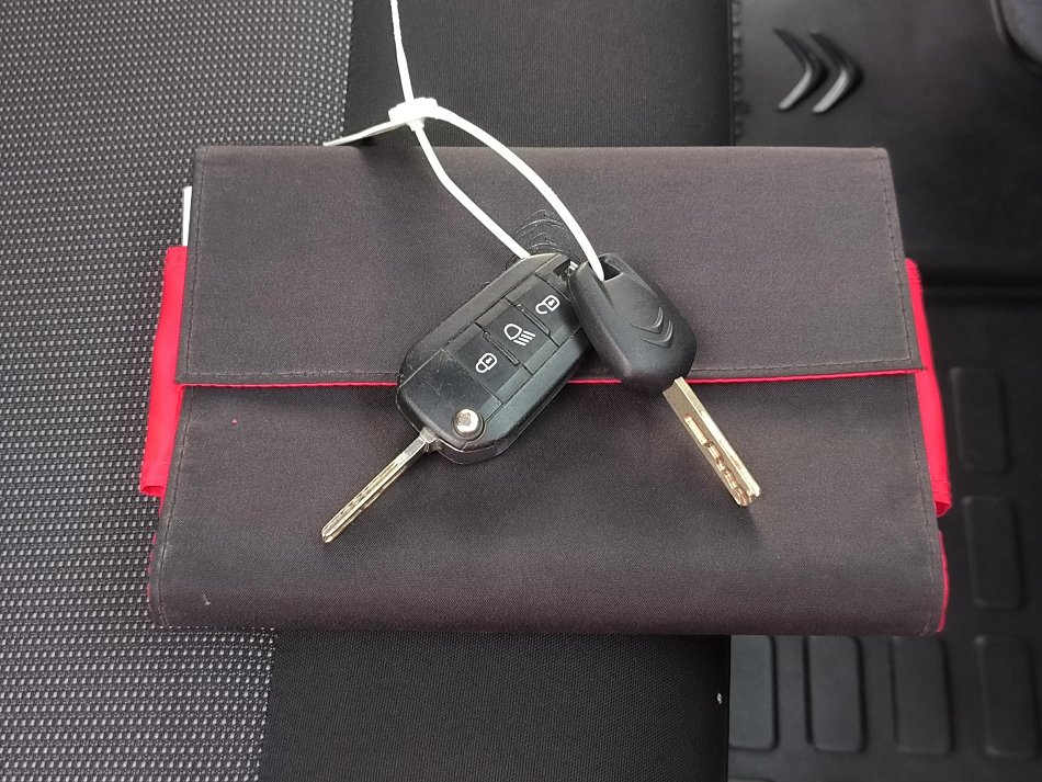 Citroën Jumpy 2.0HDi  L2 6míst