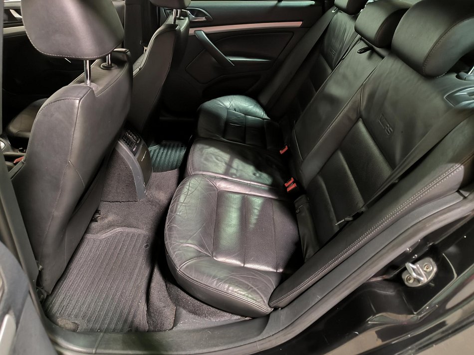 Škoda Octavia II 2.0 TDi RS