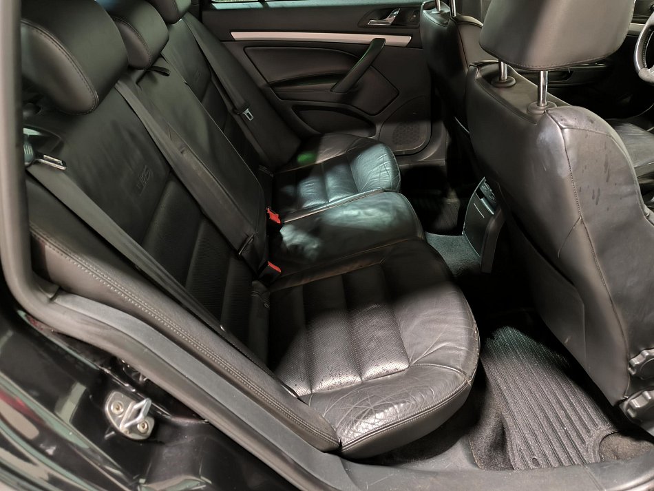 Škoda Octavia II 2.0 TDi RS