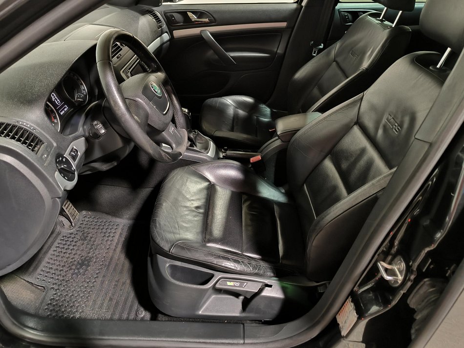 Škoda Octavia II 2.0 TDi RS