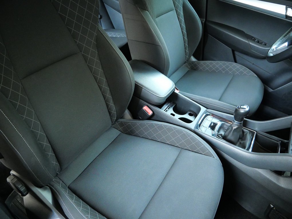 Škoda Karoq 2.0TDi Ambition 4x4