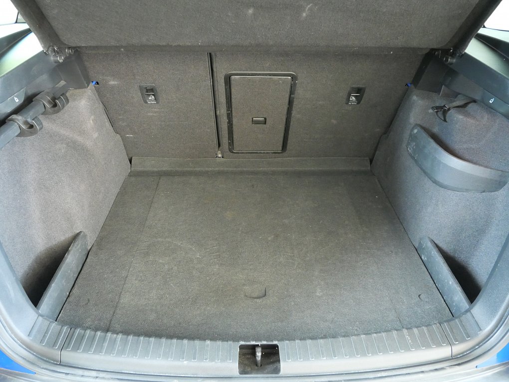 Škoda Karoq 2.0TDi Ambition 4x4