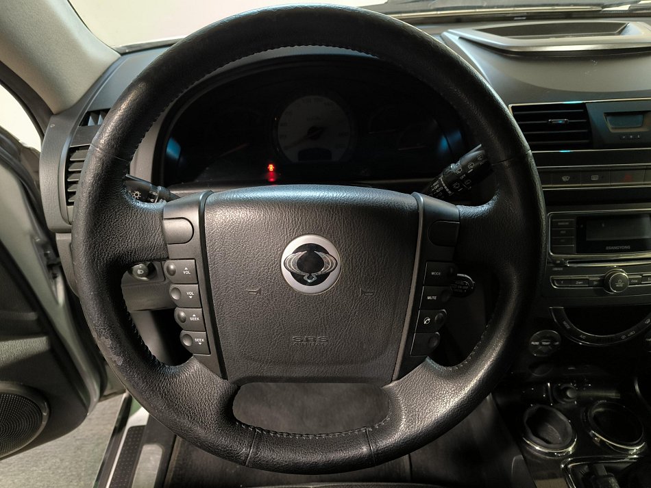 SsangYong Rexton 2.0 XDi  4x4, 7míst