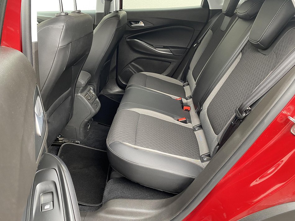 Opel Grandland X 1.2T Innovation