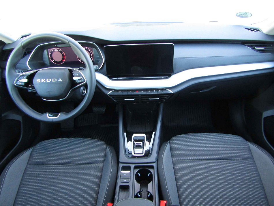 Škoda Octavia IV 1.5 TSi m-HEV Selection