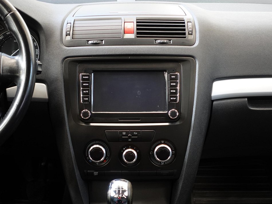 Škoda Octavia II 1.9TDi  Sport