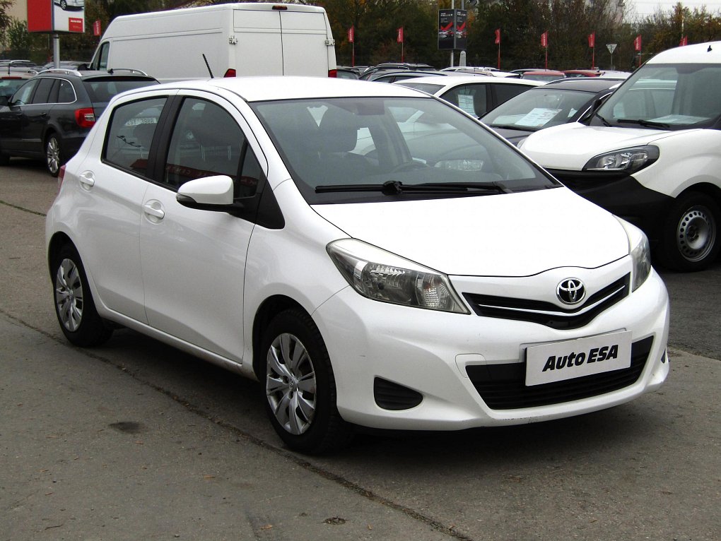 Toyota Yaris 1.0VVT-i 