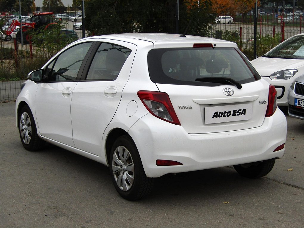 Toyota Yaris 1.0VVT-i 