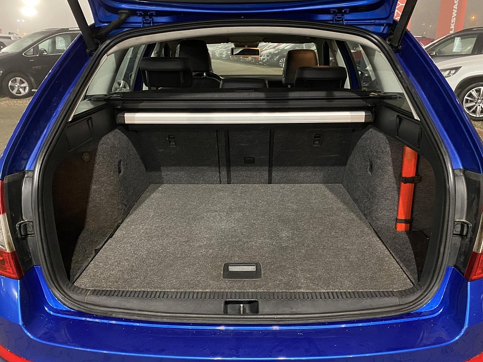 Škoda Octavia III 2.0 TDi Elegance