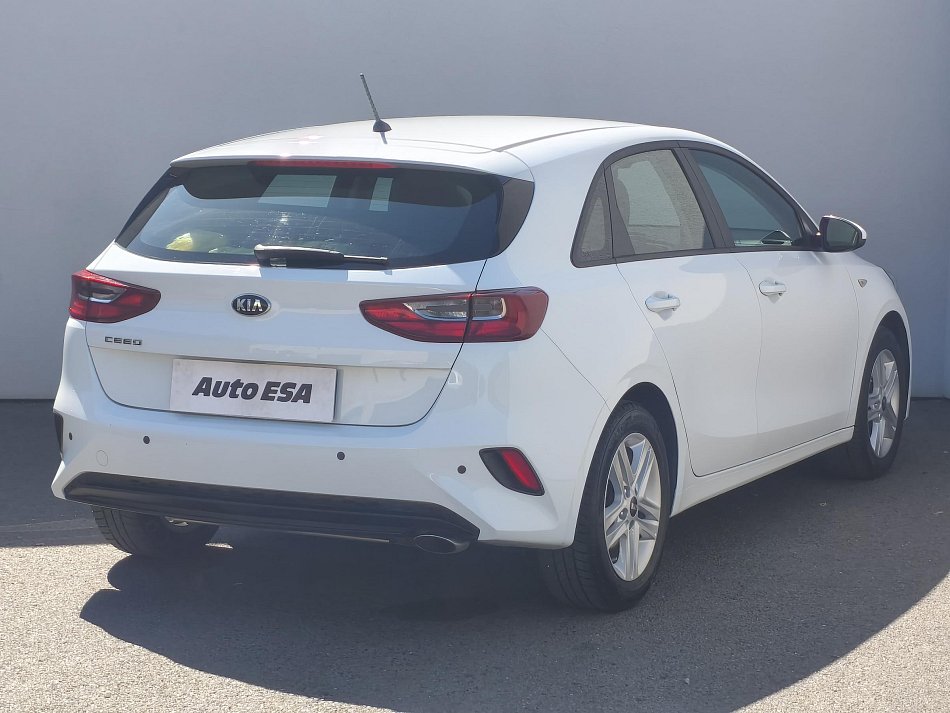 Kia Ceed 1.4 16V Cool
