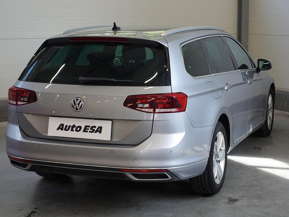 Volkswagen Passat 2.0TDi 