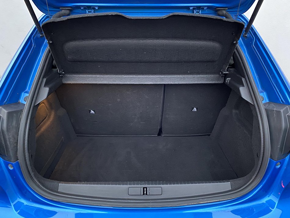 Peugeot 208 1.2 PT GT Line