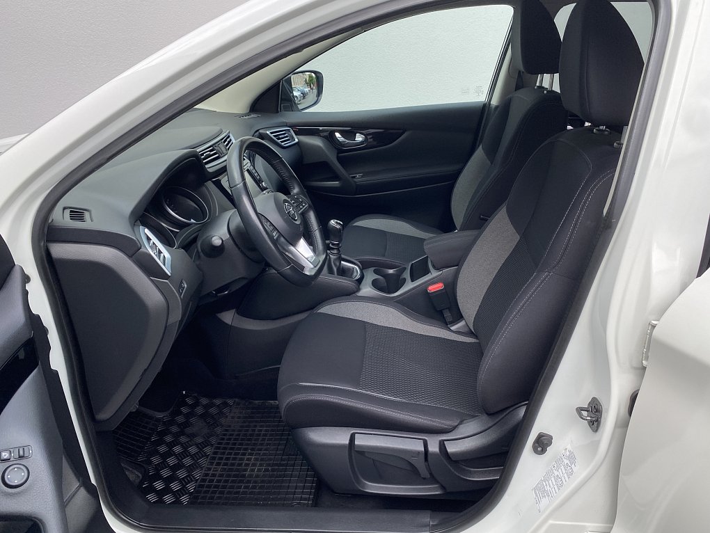 Nissan Qashqai 1.2TCe 