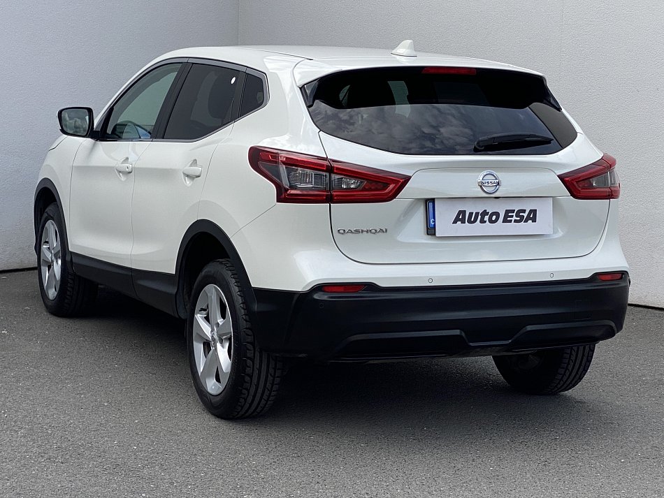 Nissan Qashqai 1.2TCe 