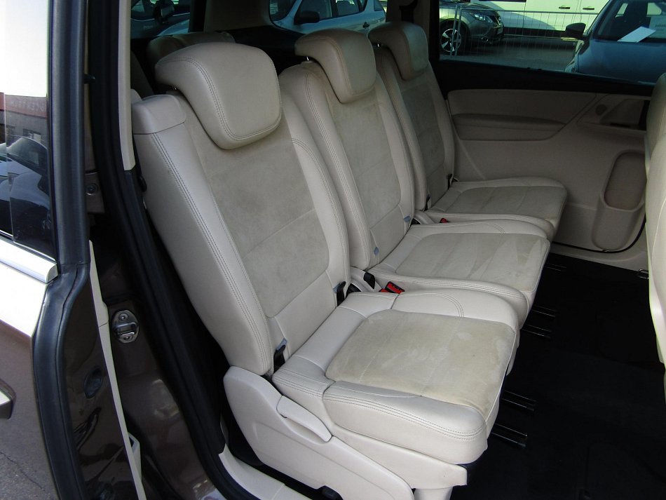 Volkswagen Sharan 2.0TDi 