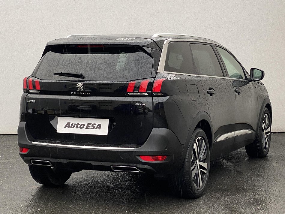 Peugeot 5008 2.0 HDI GT