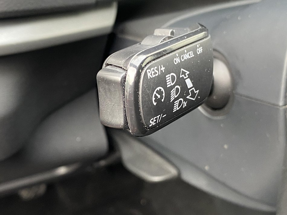 Škoda Karoq 1.0 TSi Ambition