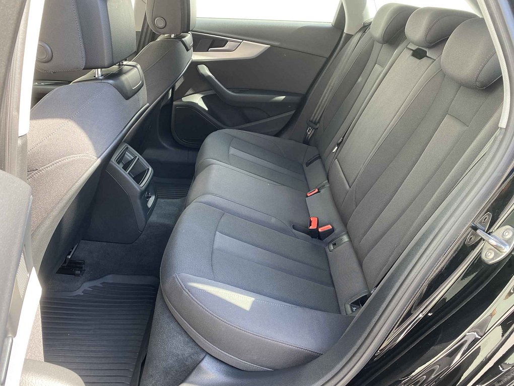 Audi A4 2.0 TDi  Quattro