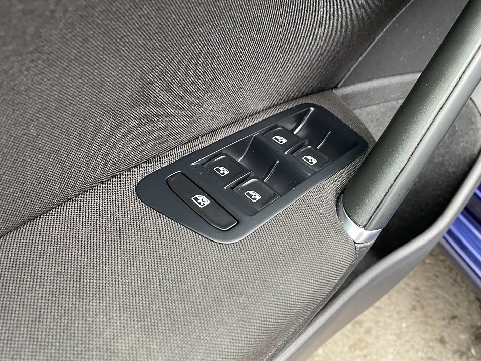 Volkswagen Golf 1.6 TDi Comfortline