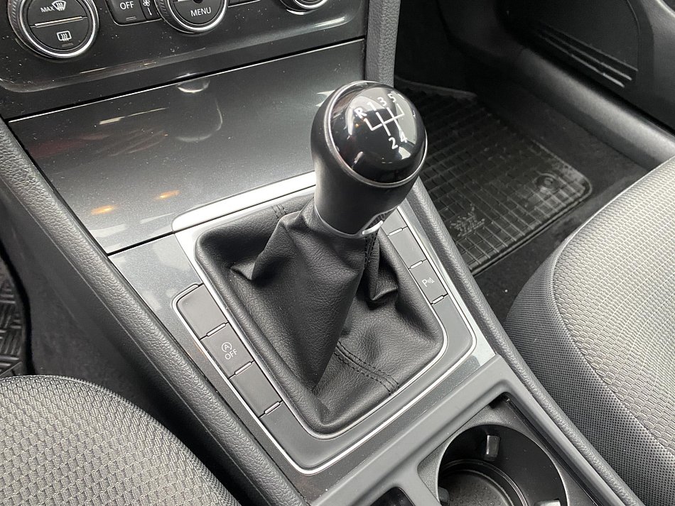 Volkswagen Golf 1.6 TDi Comfortline