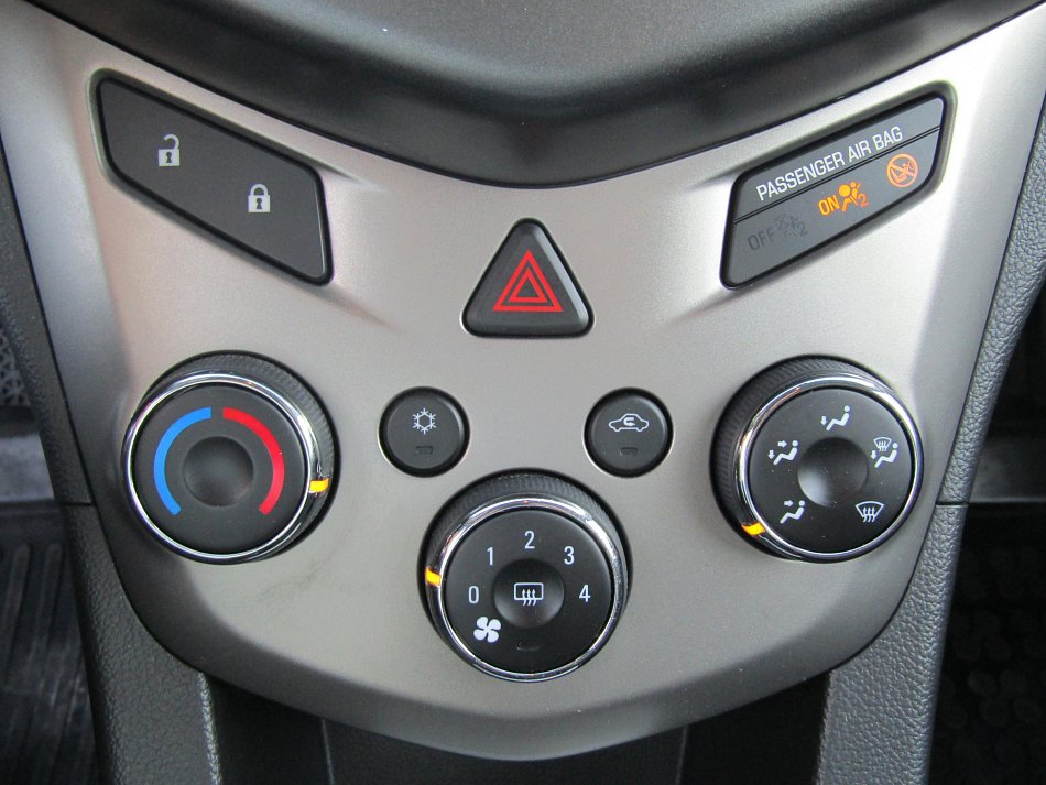 Chevrolet Aveo 1.2i 