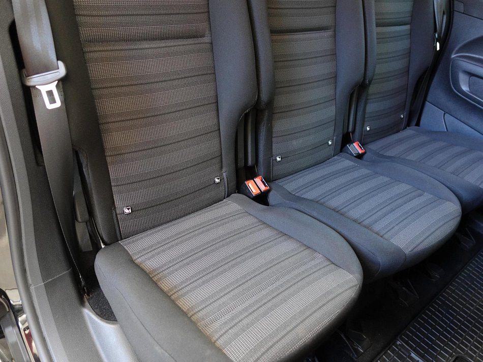 Opel Combo 1.2T 