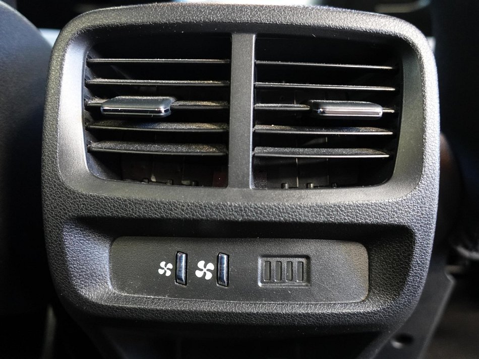 Opel Combo 1.2T 