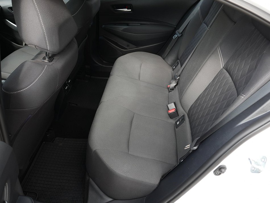 Toyota Corolla 1.5 VVTi 