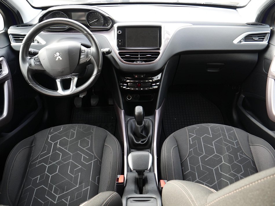 Peugeot 2008 1.6 HDi 