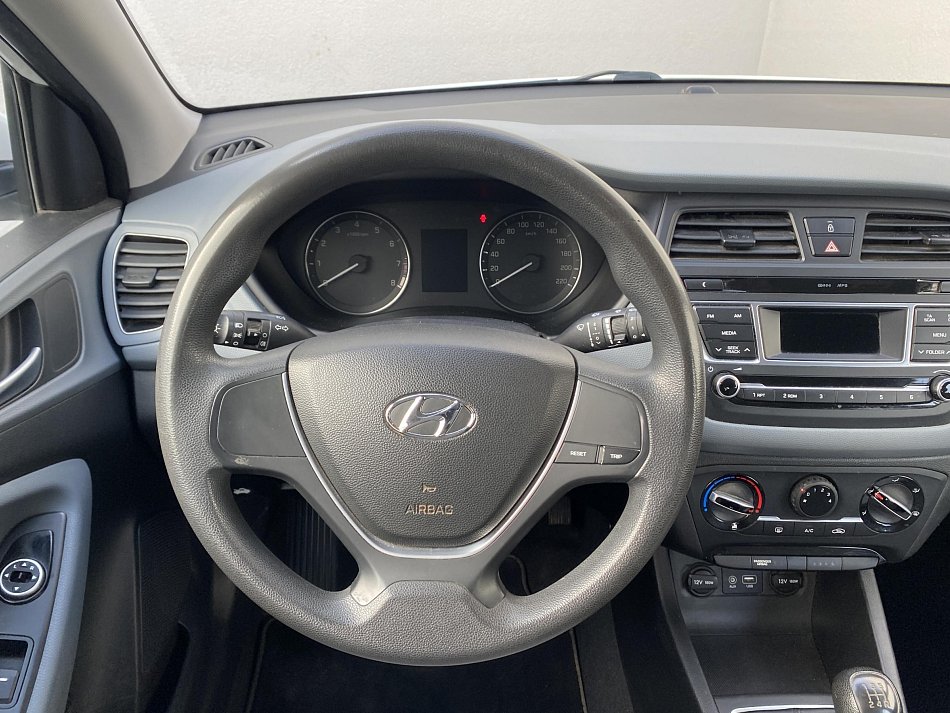 Hyundai I20 1.2i 