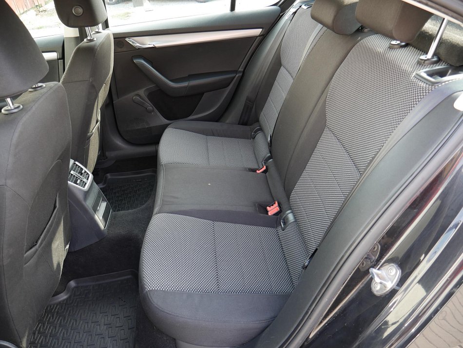 Škoda Octavia III 1.6TDi Ambition Fresh