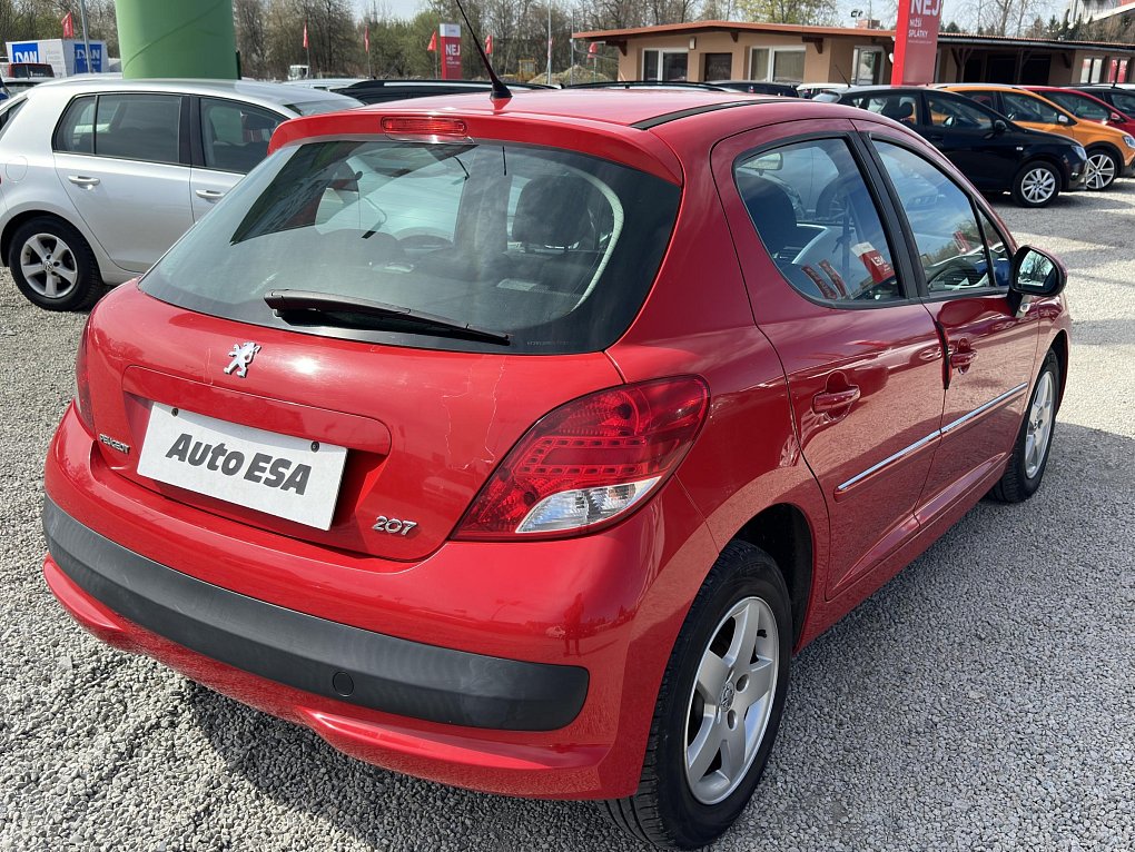 Peugeot 207 1.4i 