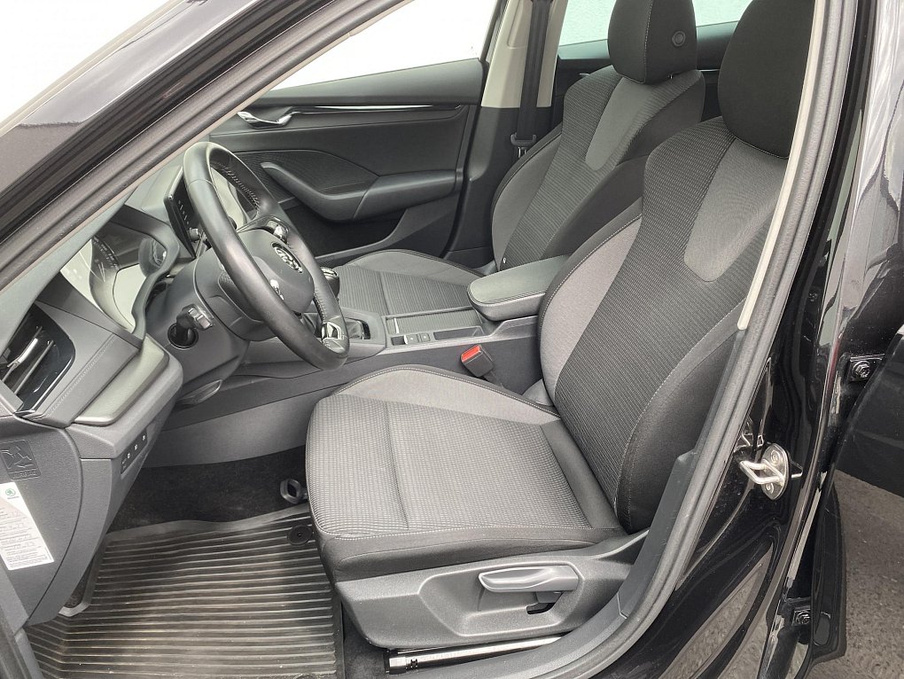 Škoda Octavia IV 1.5 TSi Ambition