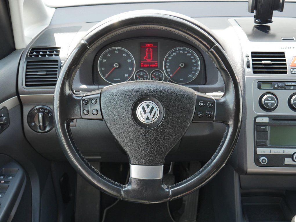 Volkswagen Touran 1.4 TSi 