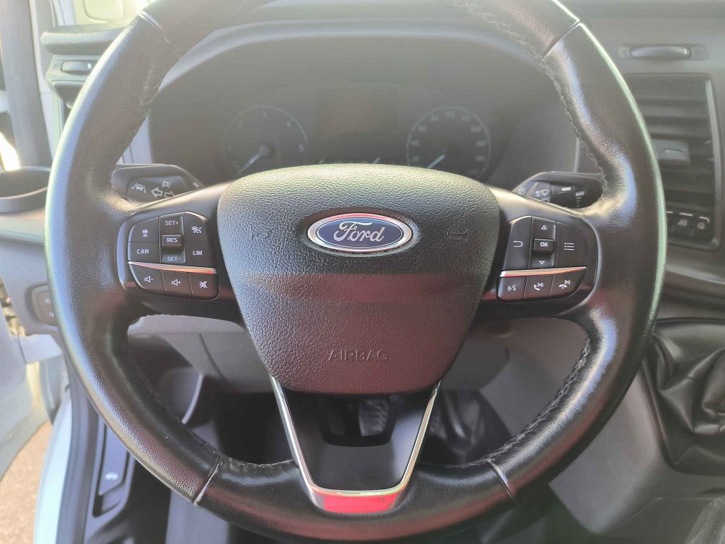Ford Transit Custom 2.0TDCi Trend L2H1 5míst